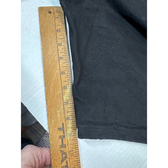 Wrangler Relaxed Fit Black Denim Jean Shorts Mens Size 42 NWT - Picture 4 of 4